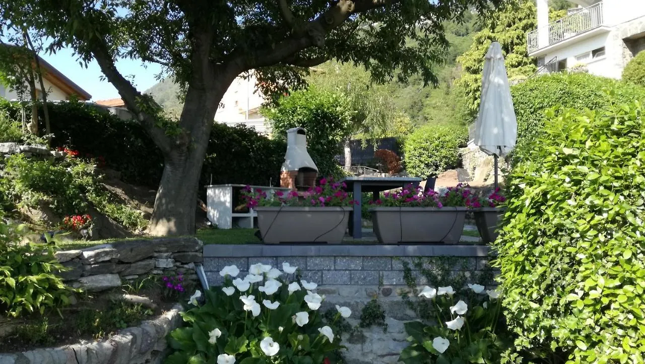 Villa Mari Dervio Italien